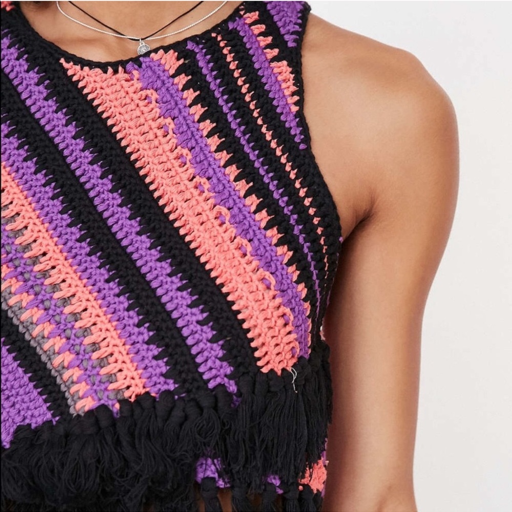 Urban Outfitters Ecote Crochet Fringe Crop Top - Picture 4 of 9